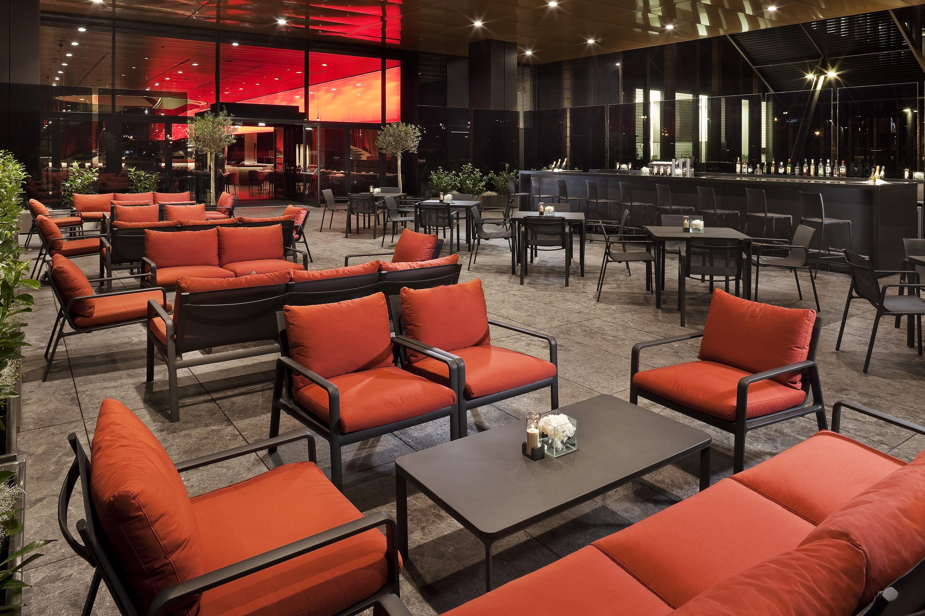 เมเลีย เวียนนา Hotel ภายนอก รูปภาพ The lounge at the airport