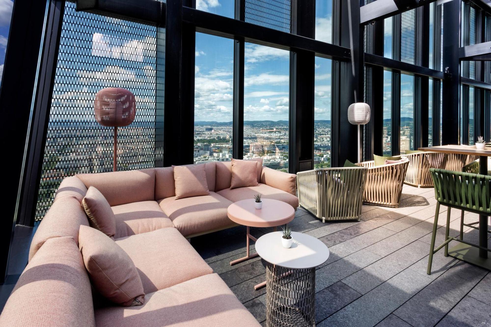 เมเลีย เวียนนา Hotel ภายนอก รูปภาพ The Sky Bar